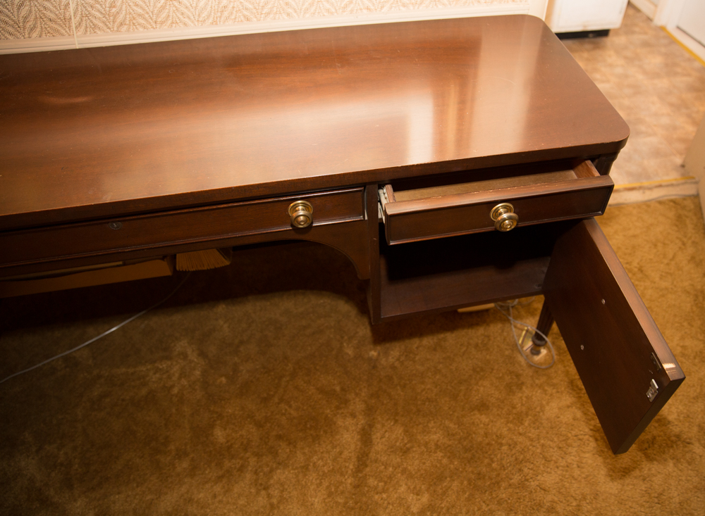 Vintage R-Way Pedestal Desk
