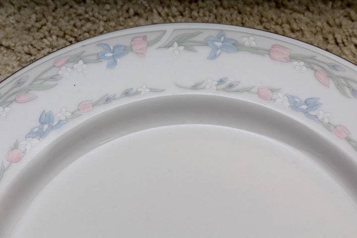 Illusions by Excel Reprise China