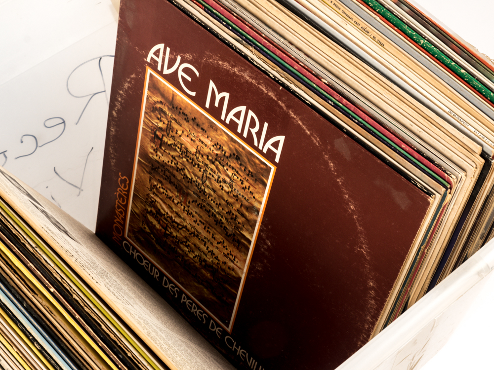 Collection of Vintage LPs Including Sinatra, "Gone With The Wind"