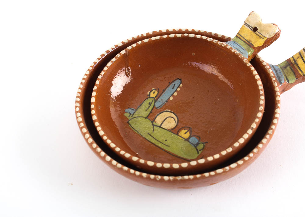 Handmade Tlaquepaque Mexican Earthenware Pottery Miniature Nesting Set