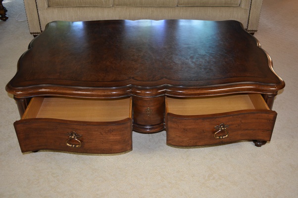 Thomasville Furniture "Brunello" Cocktail Table