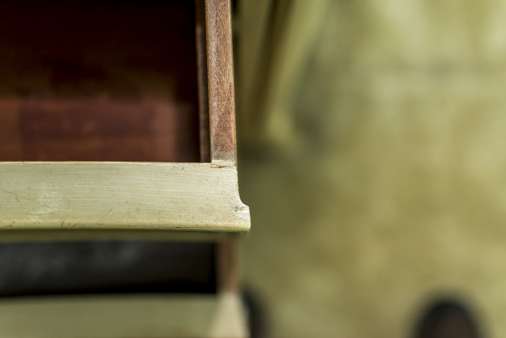 Vintage French Provincial Style Bedroom Set