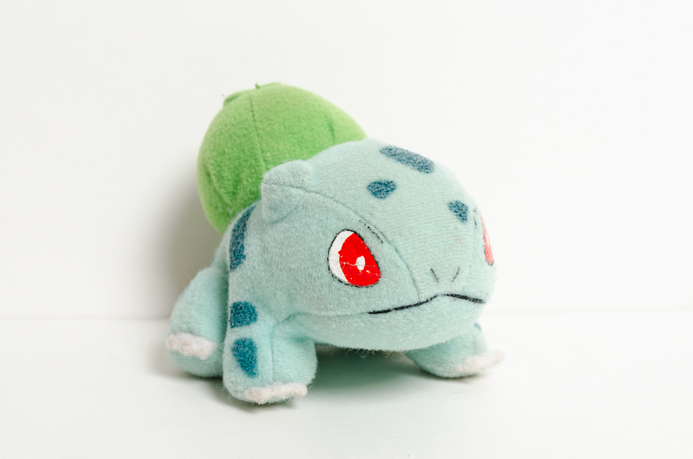 Collection of Nostalgic Pokémon, Nintendo and Neopets Plush