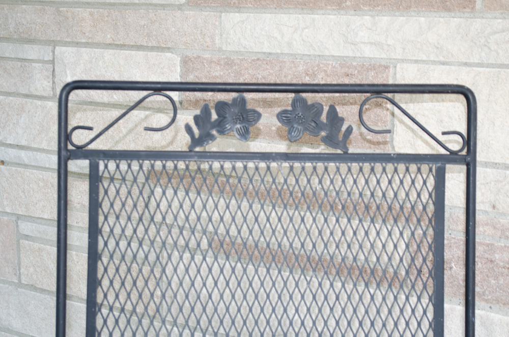Wrought Metal Outdoor Furniture