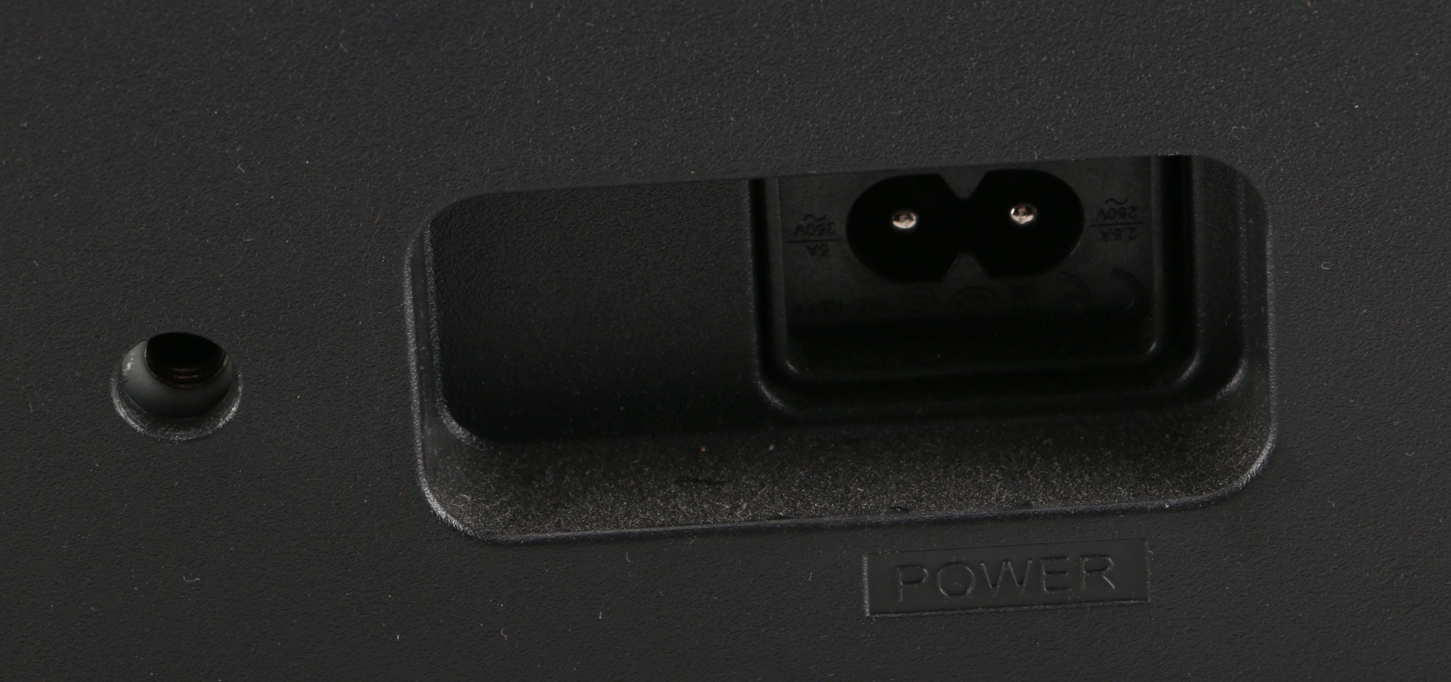 32" Samsung Flat-Screen Television