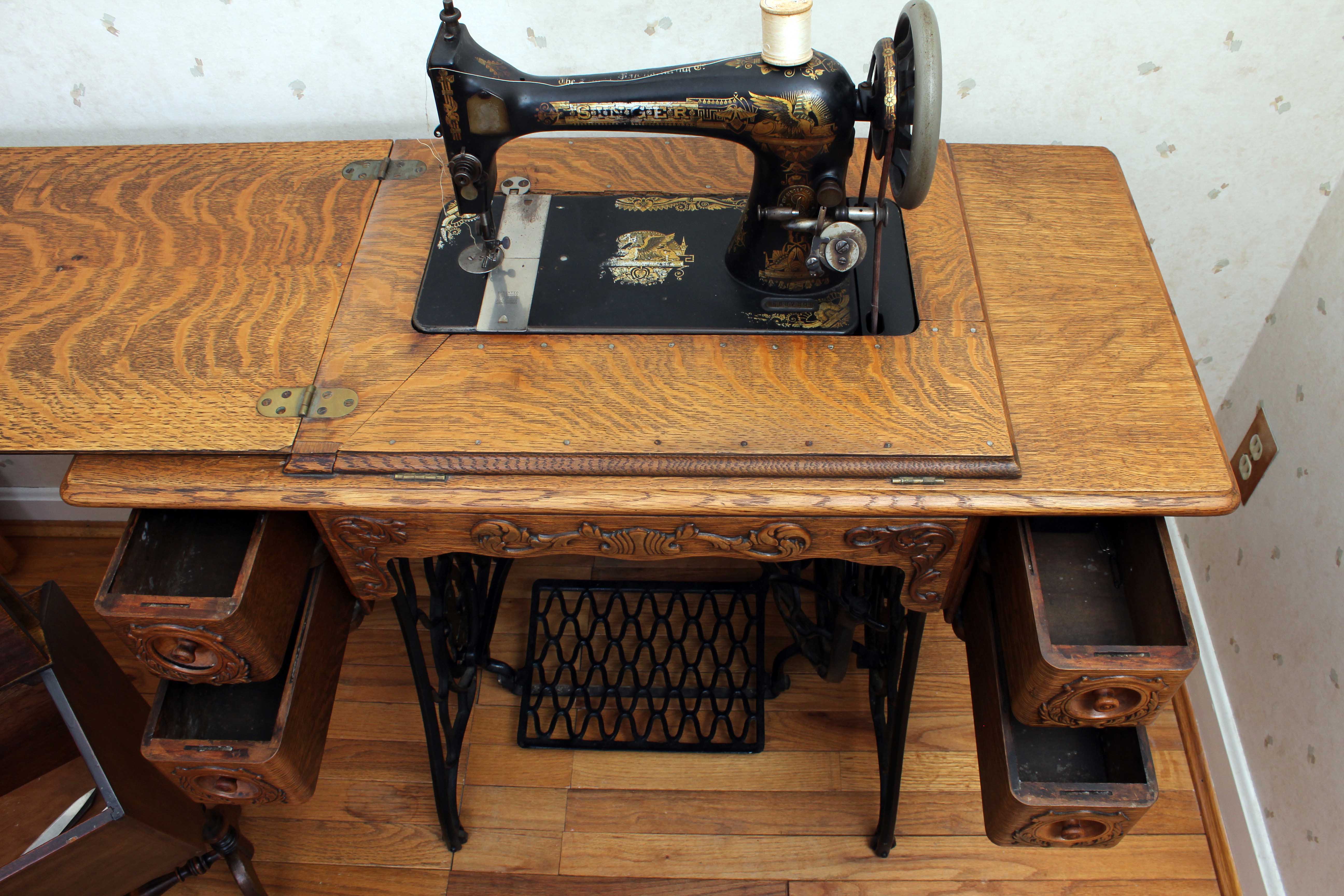 1891 Singer Treadle Sewing Machine Sphinx Design