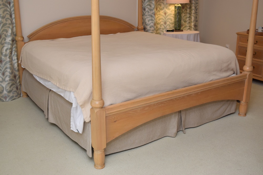 Bernhardt Four Poster King Size Bed