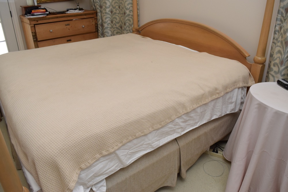 Bernhardt Four Poster King Size Bed