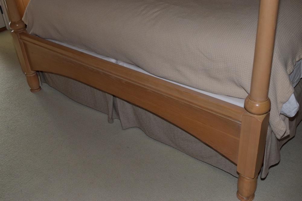 Bernhardt Four Poster King Size Bed