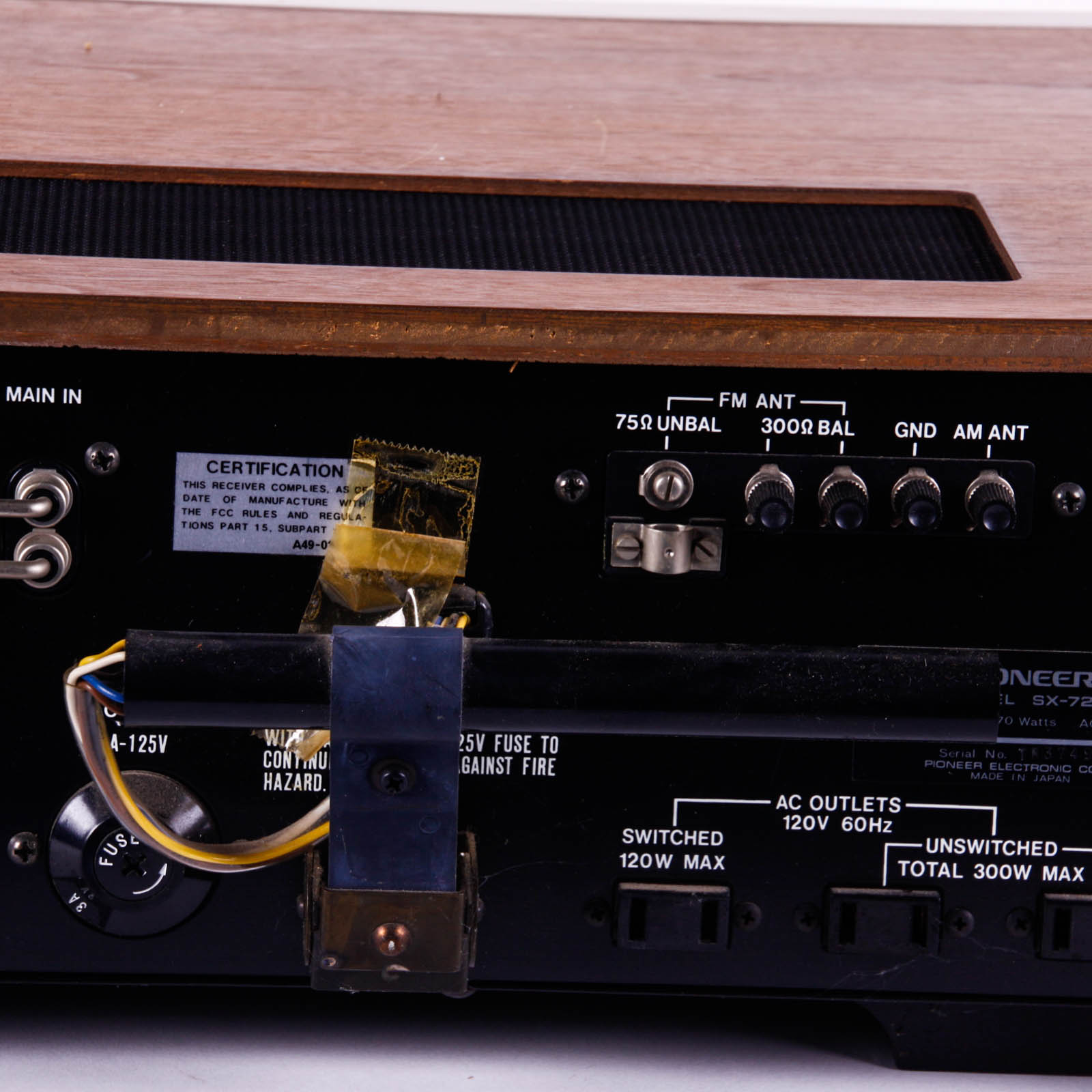 1972 Pioneer SX-727 Stereo Receiver