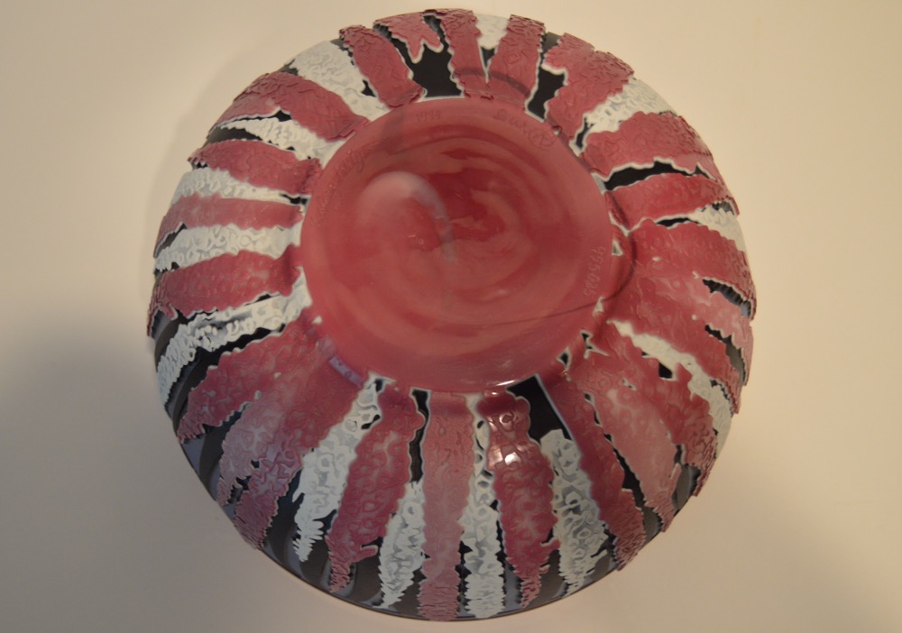 Kelsey Murphy Pilgrim Cameo Glass "Foxglove Fire" Art Glass