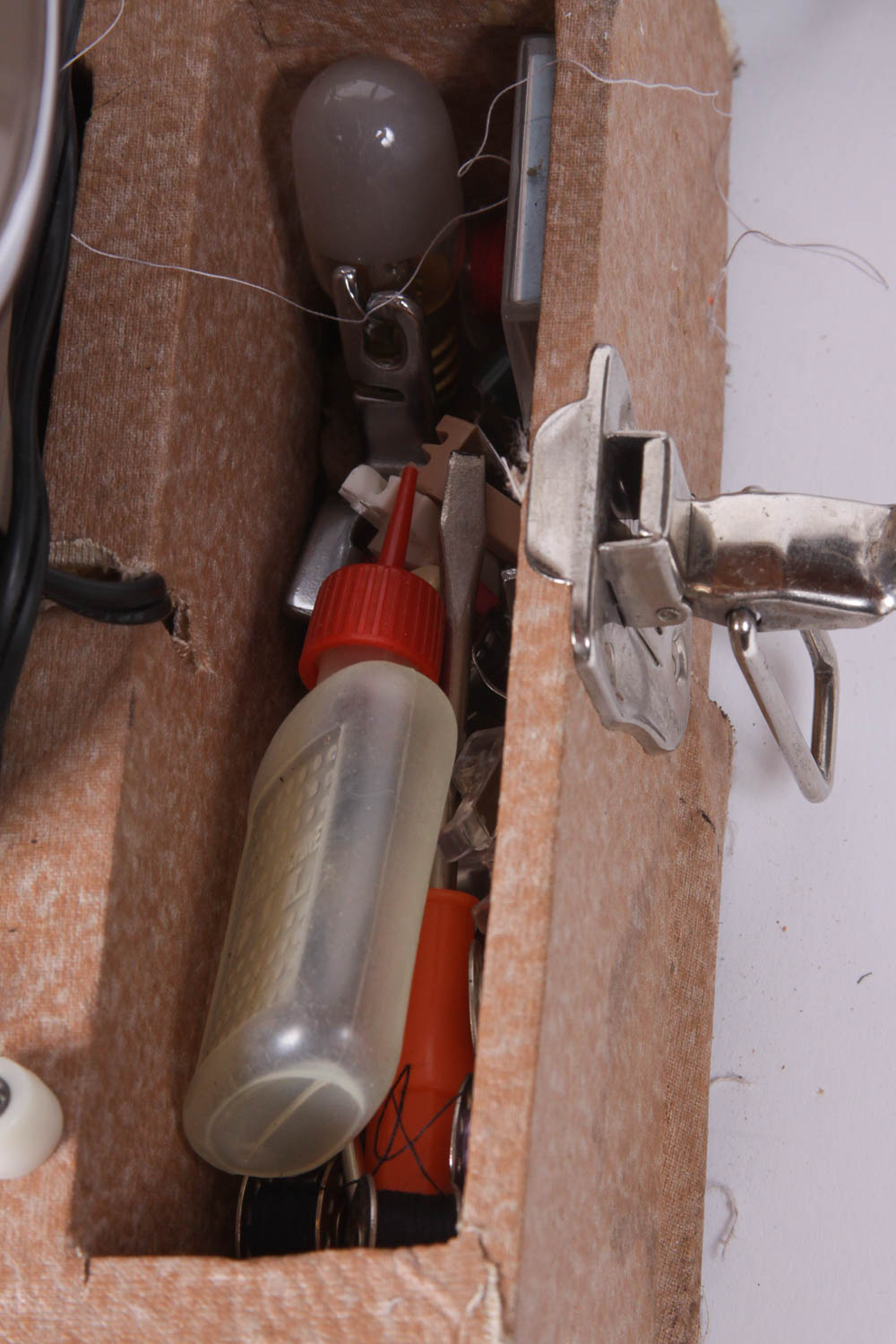 Dressmaker "Zig-Zag" Sewing Machine