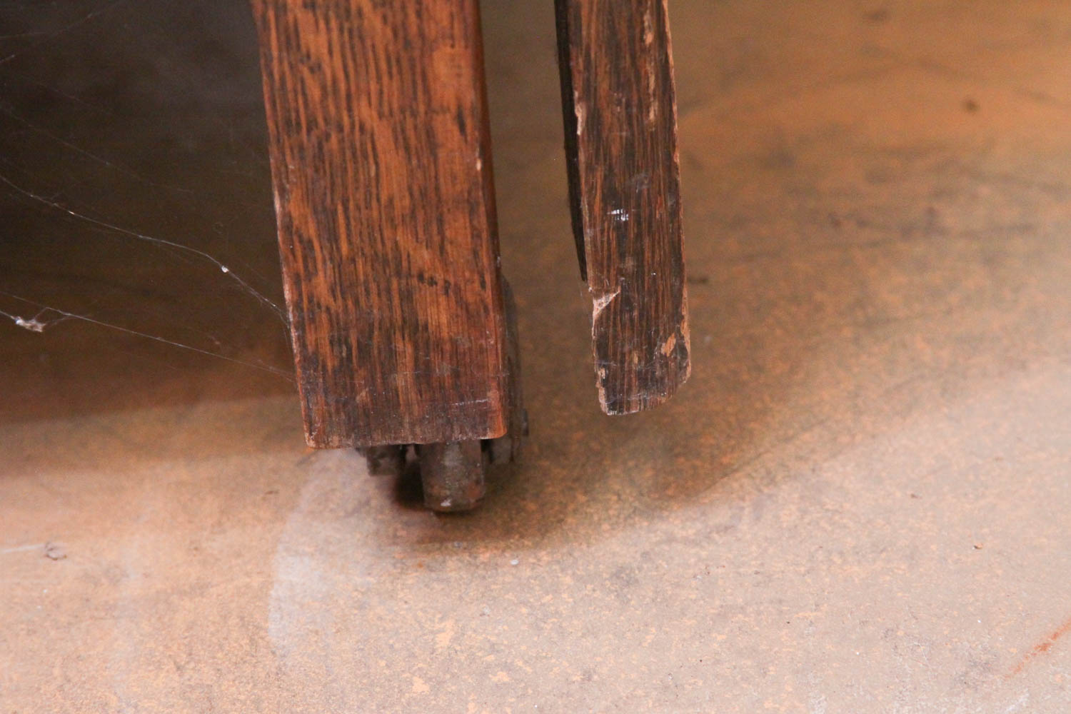 Antique Sewing Machine in Oak Cabinet by Free Co.