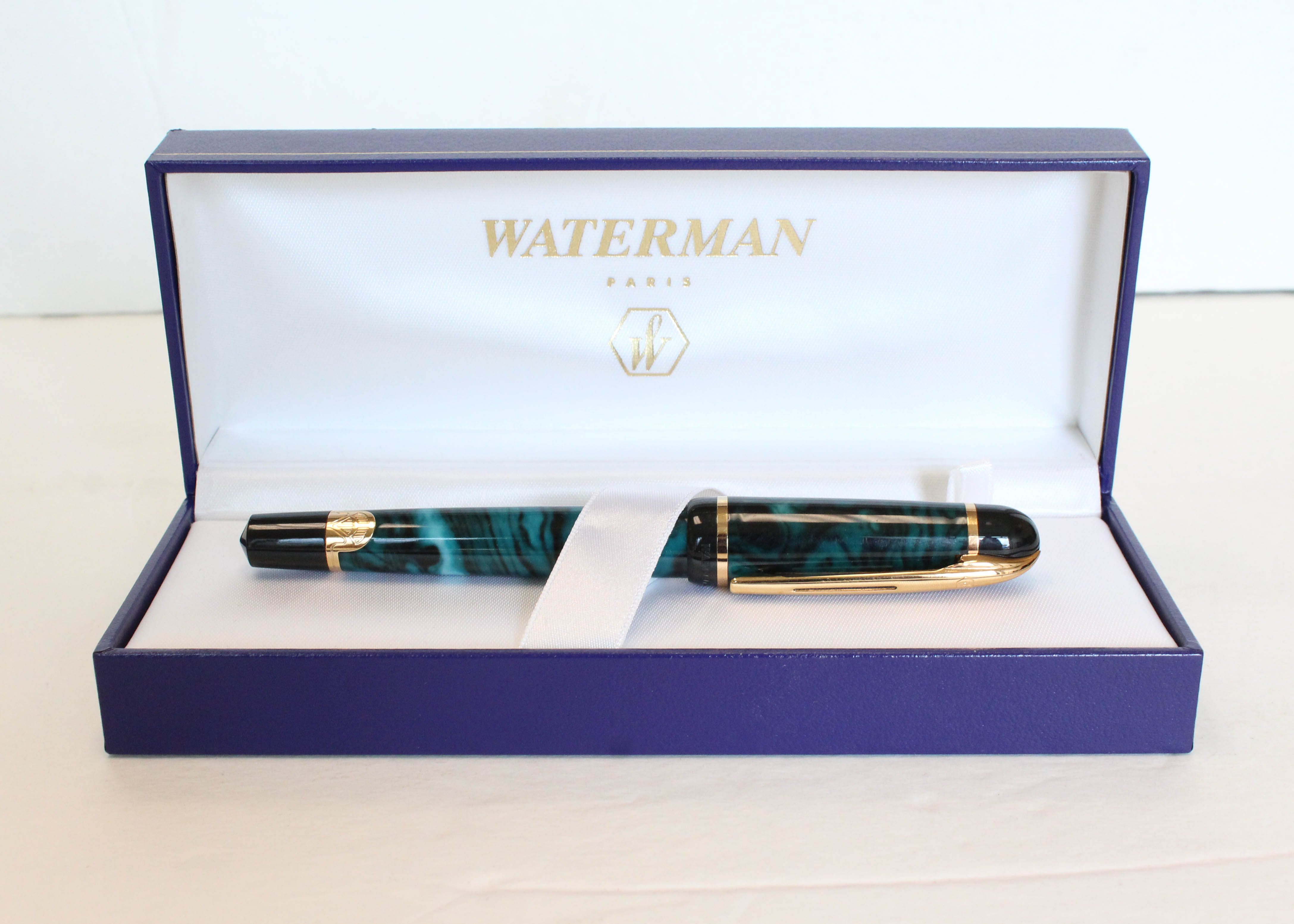 Waterman "Phileas" Green Marble Ballpoint Pen