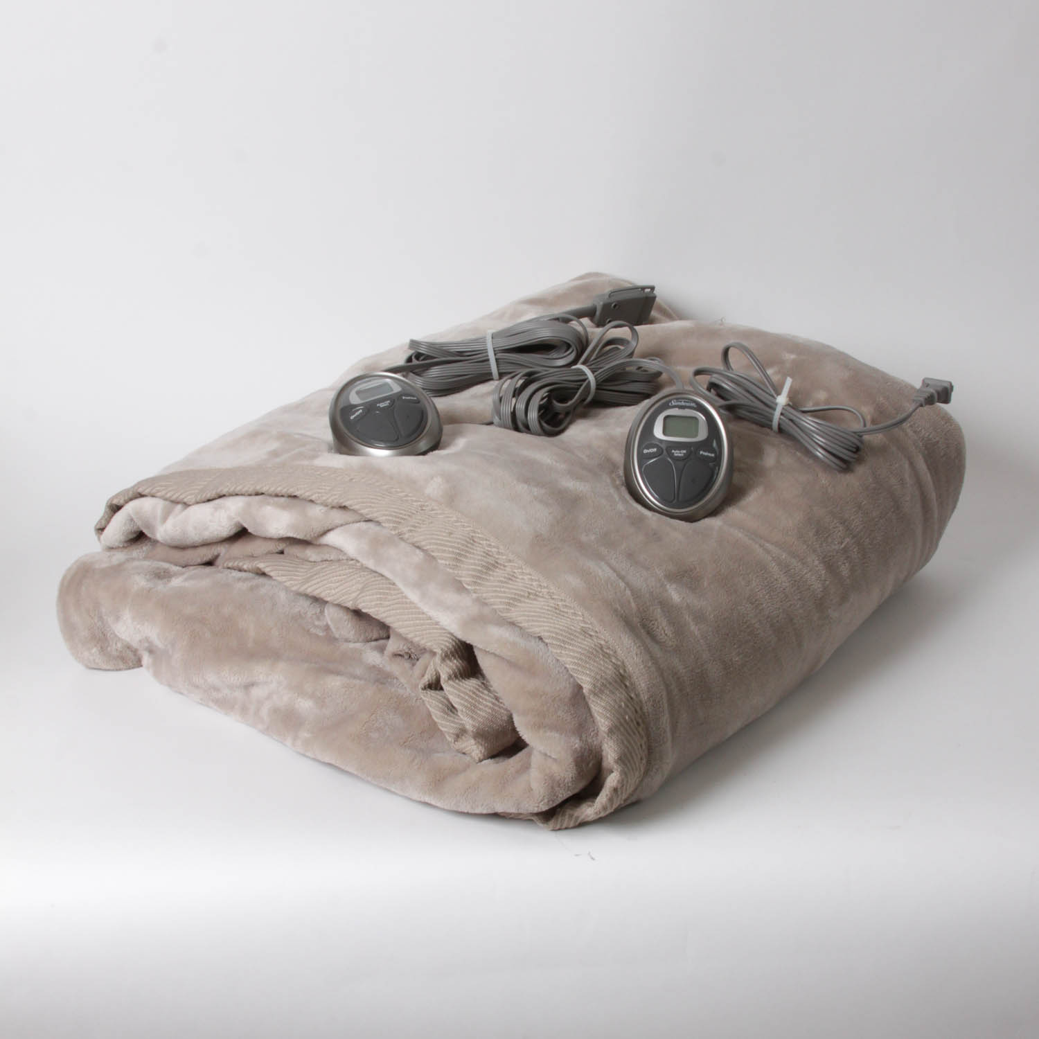 Dual-Control Sunbeam Electric Blanket