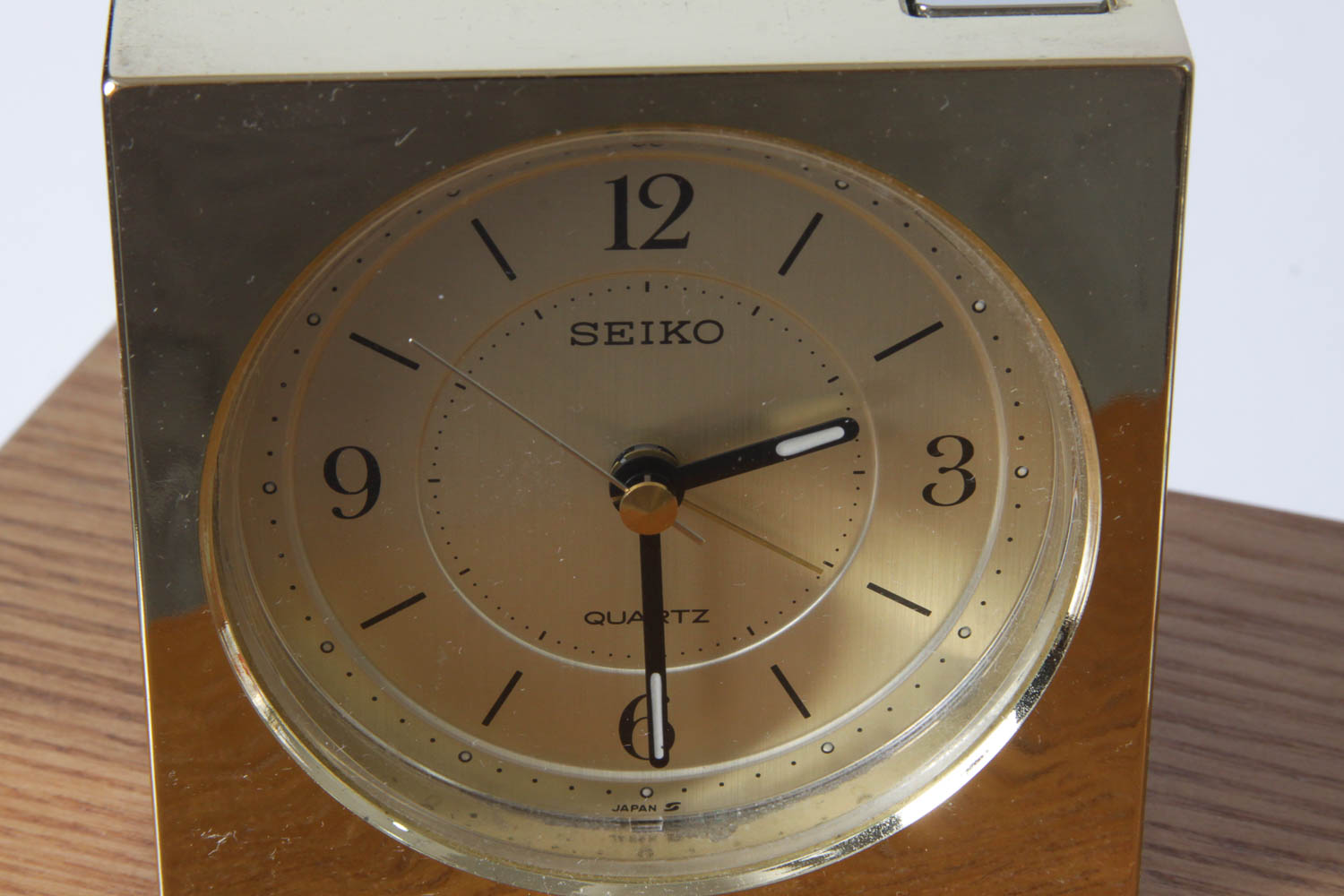 Jewelry Storage Cabinet and Accessories