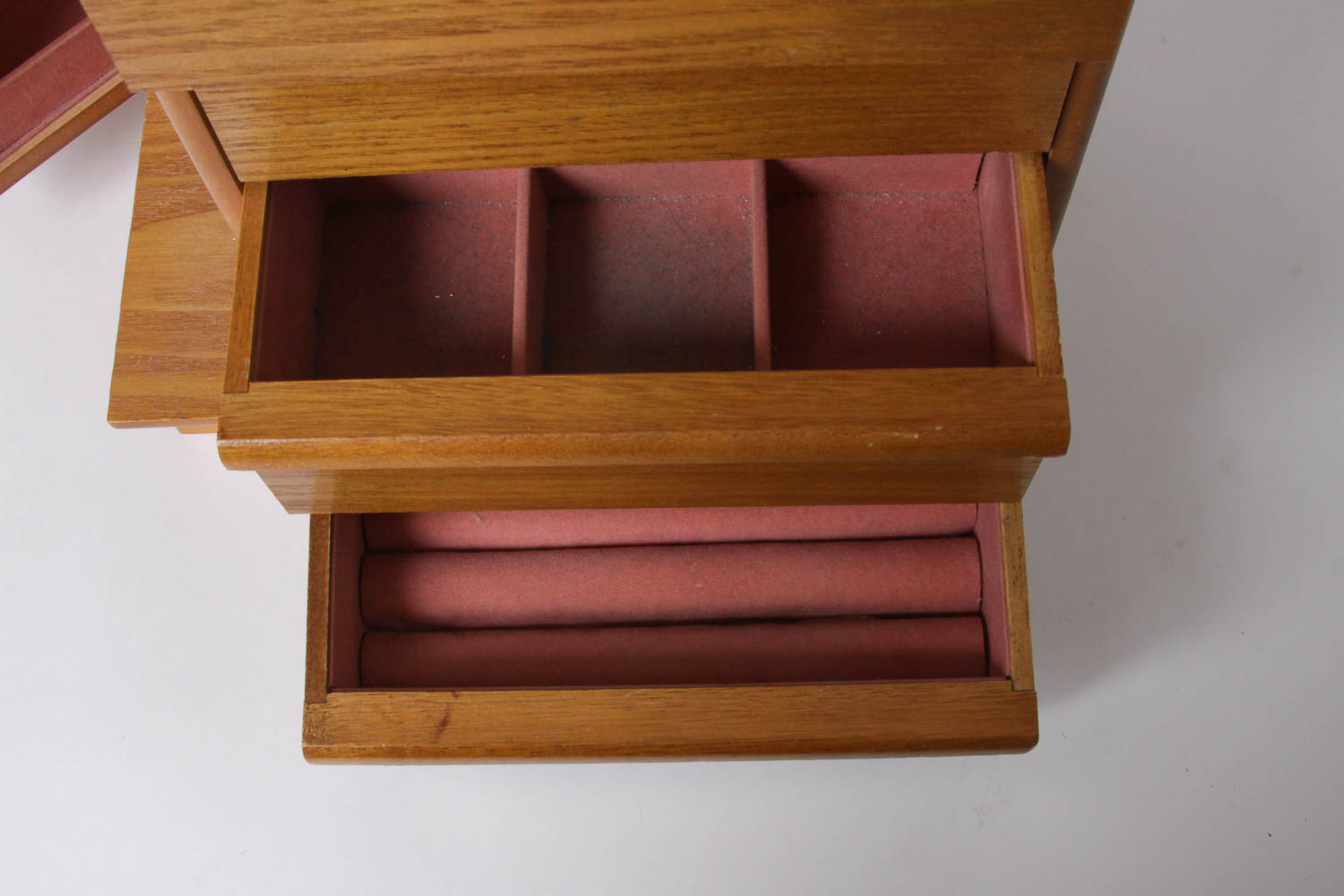 Jewelry Storage Cabinet and Accessories