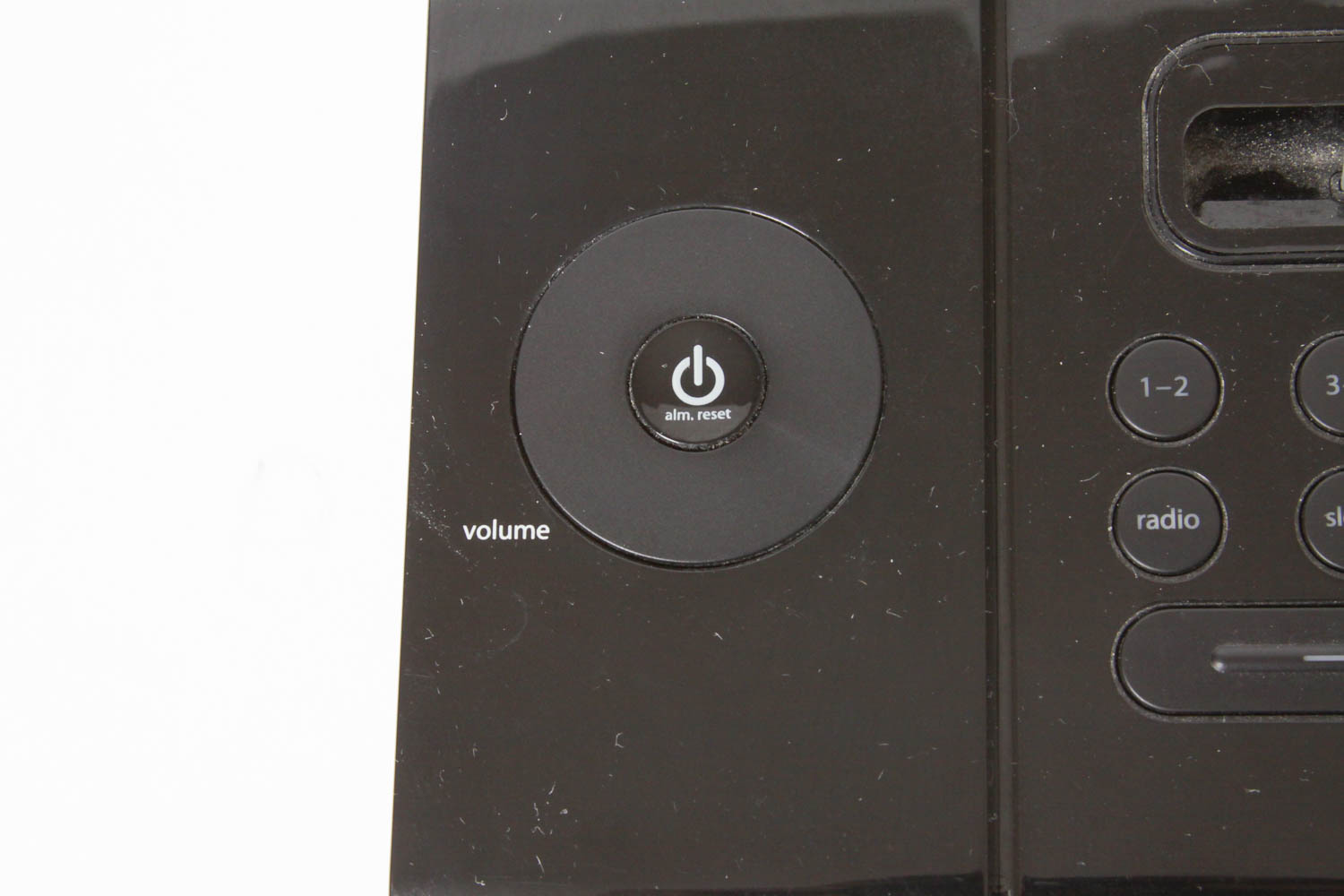 iHome Radio and Charging Station