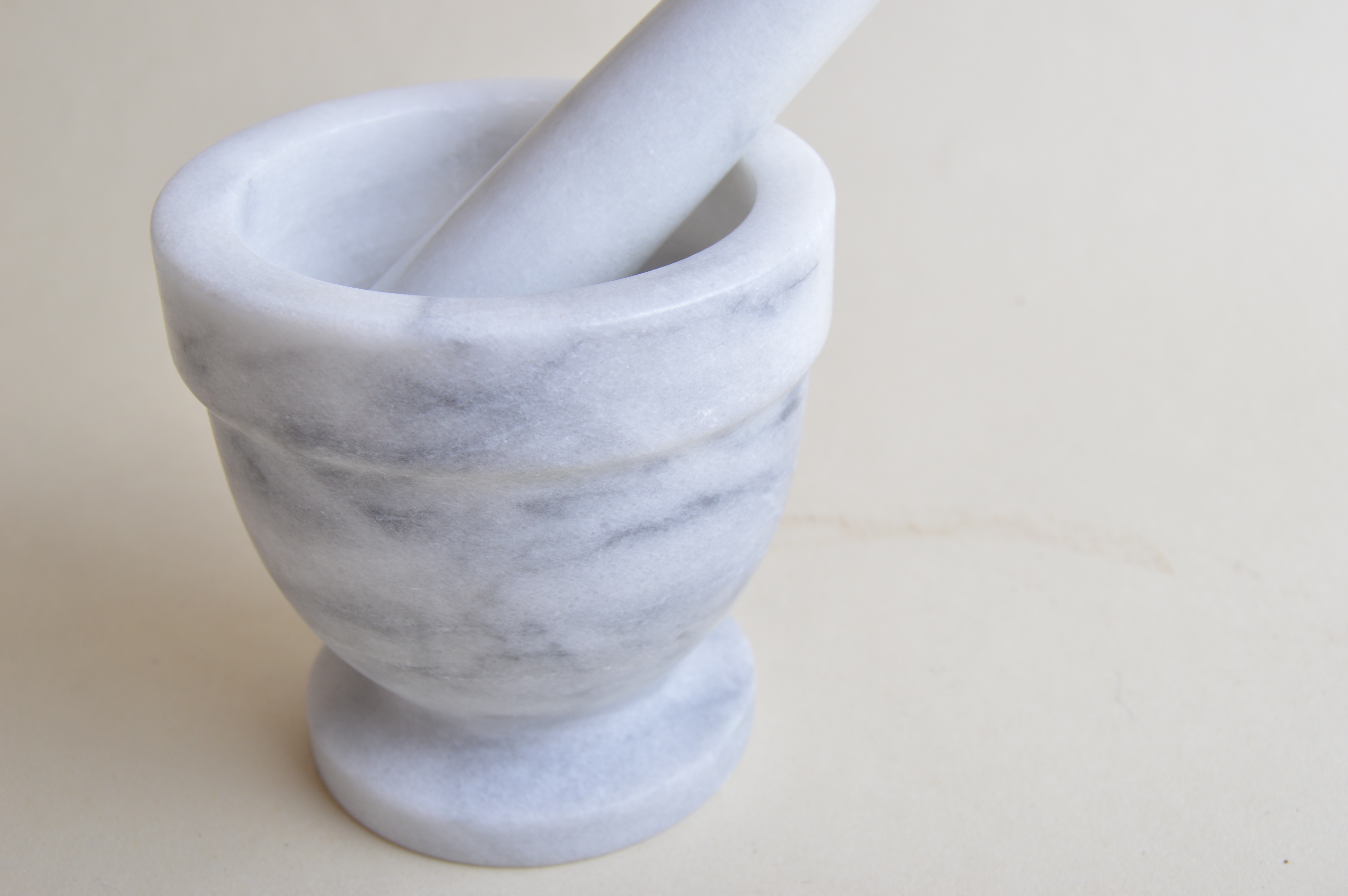 Griswold and Lodge Cast Iron Skillets with Two Mortar & Pestle