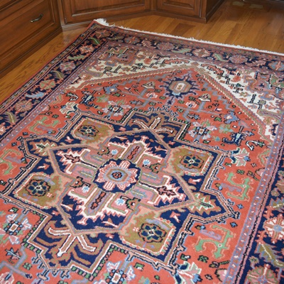 Handwoven Heriz Style Wool Area Rug