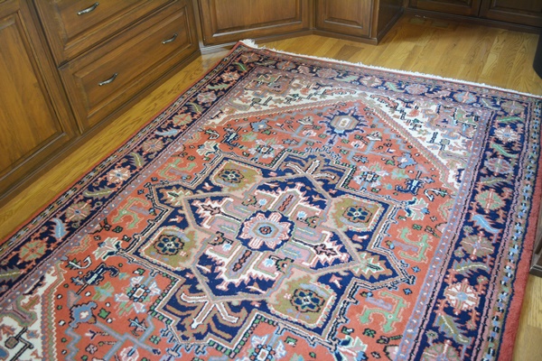 Handwoven Heriz Style Wool Area Rug