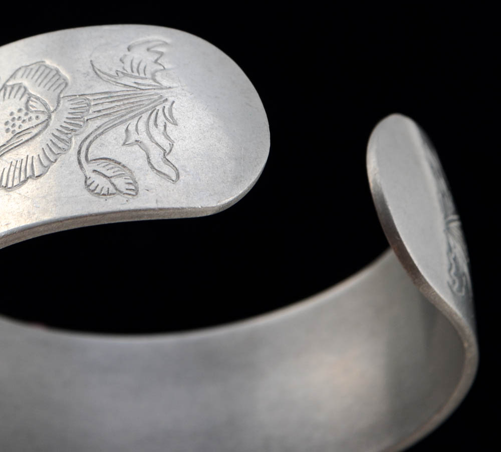 Kirk Stieff Pewter Poppy Bracelet