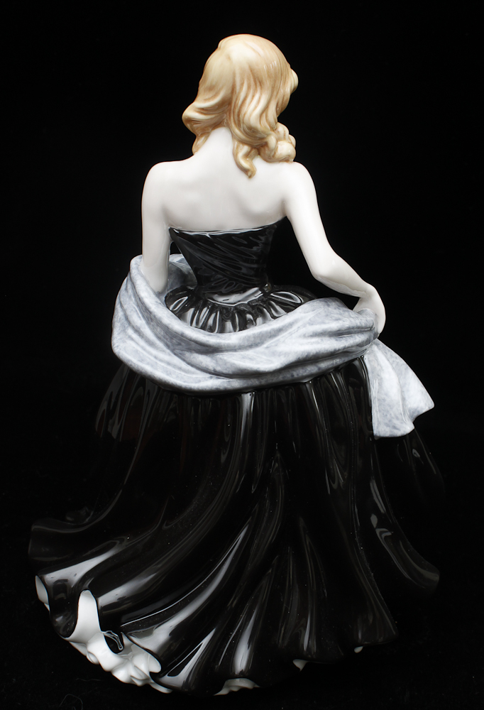 Royal Doulton Figurine "Special Wishes"