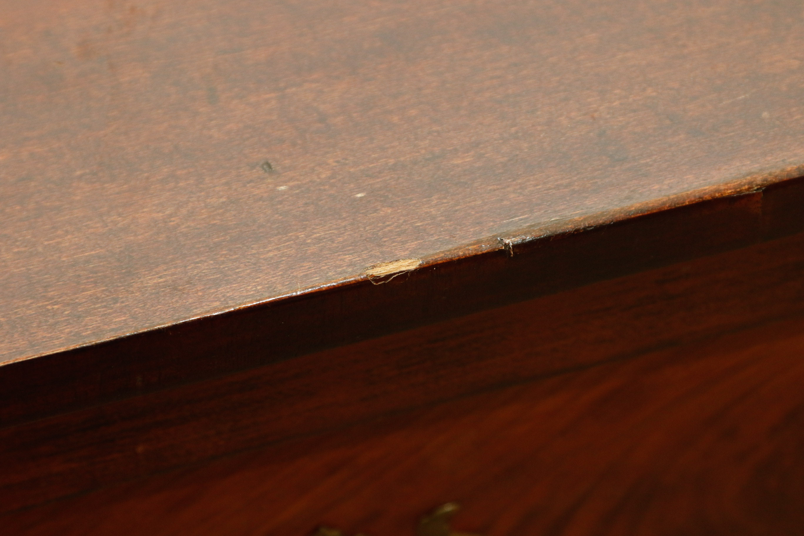 Antique Mahogany Chest of Drawers