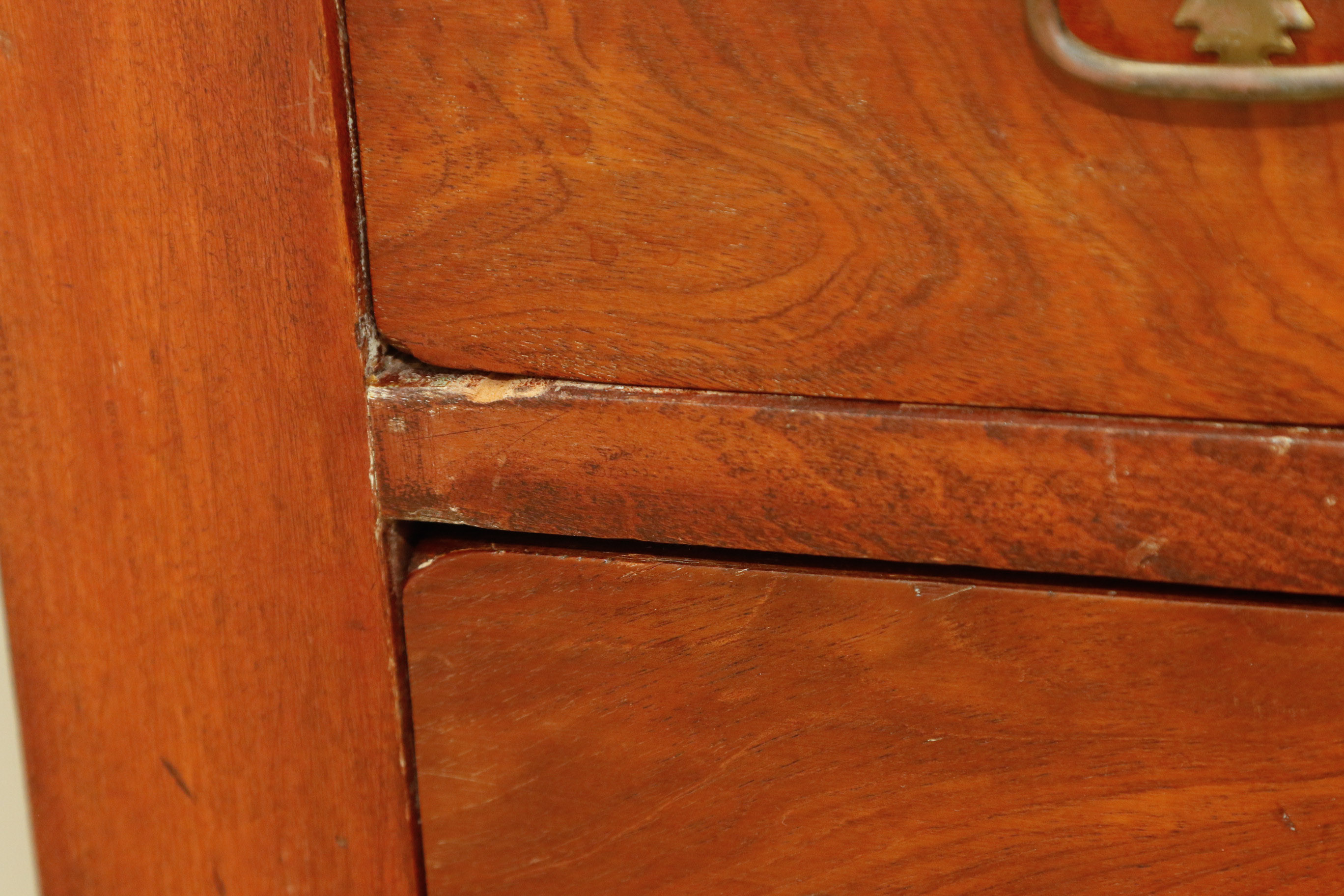 Antique Mahogany Chest of Drawers