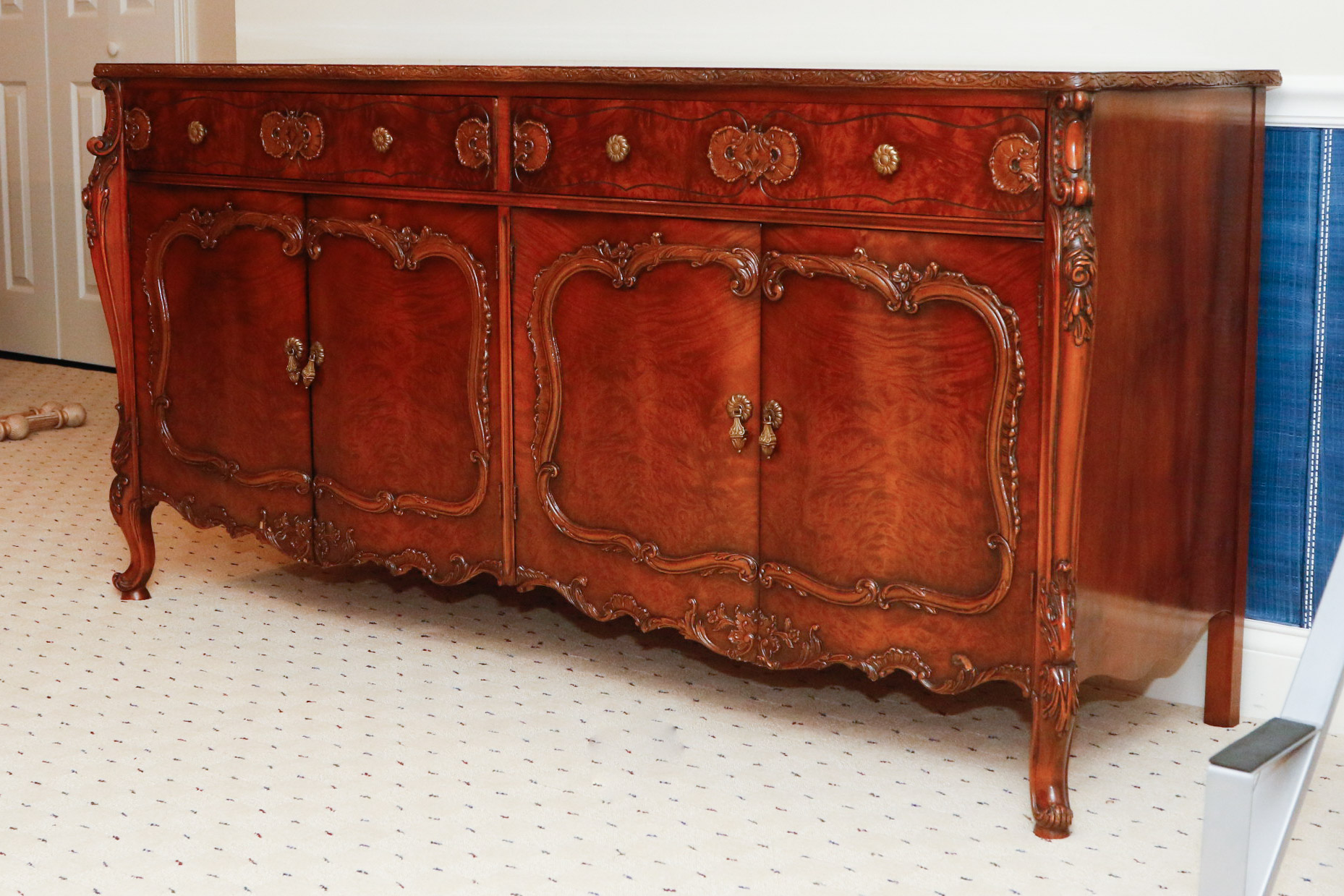 Romweber Louis XV-Style Buffet