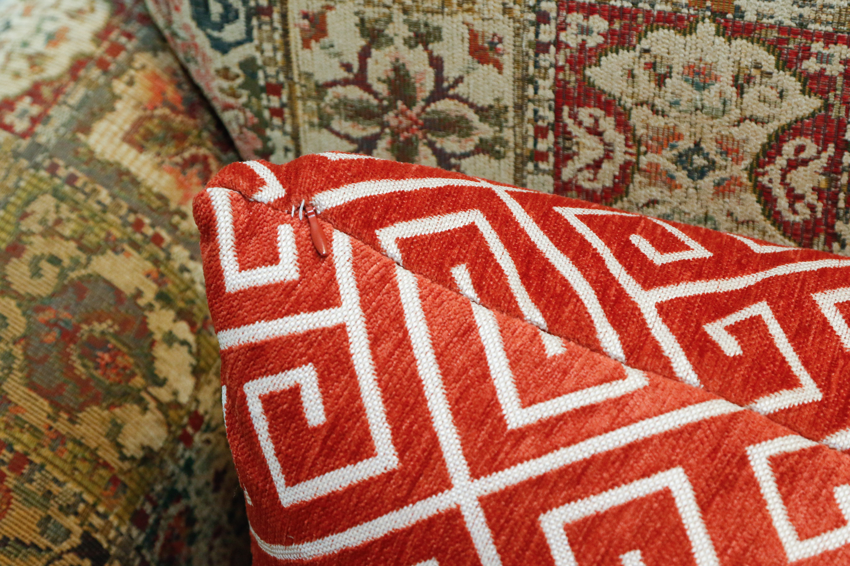 Pembrook Chair Corp. Arm Chair