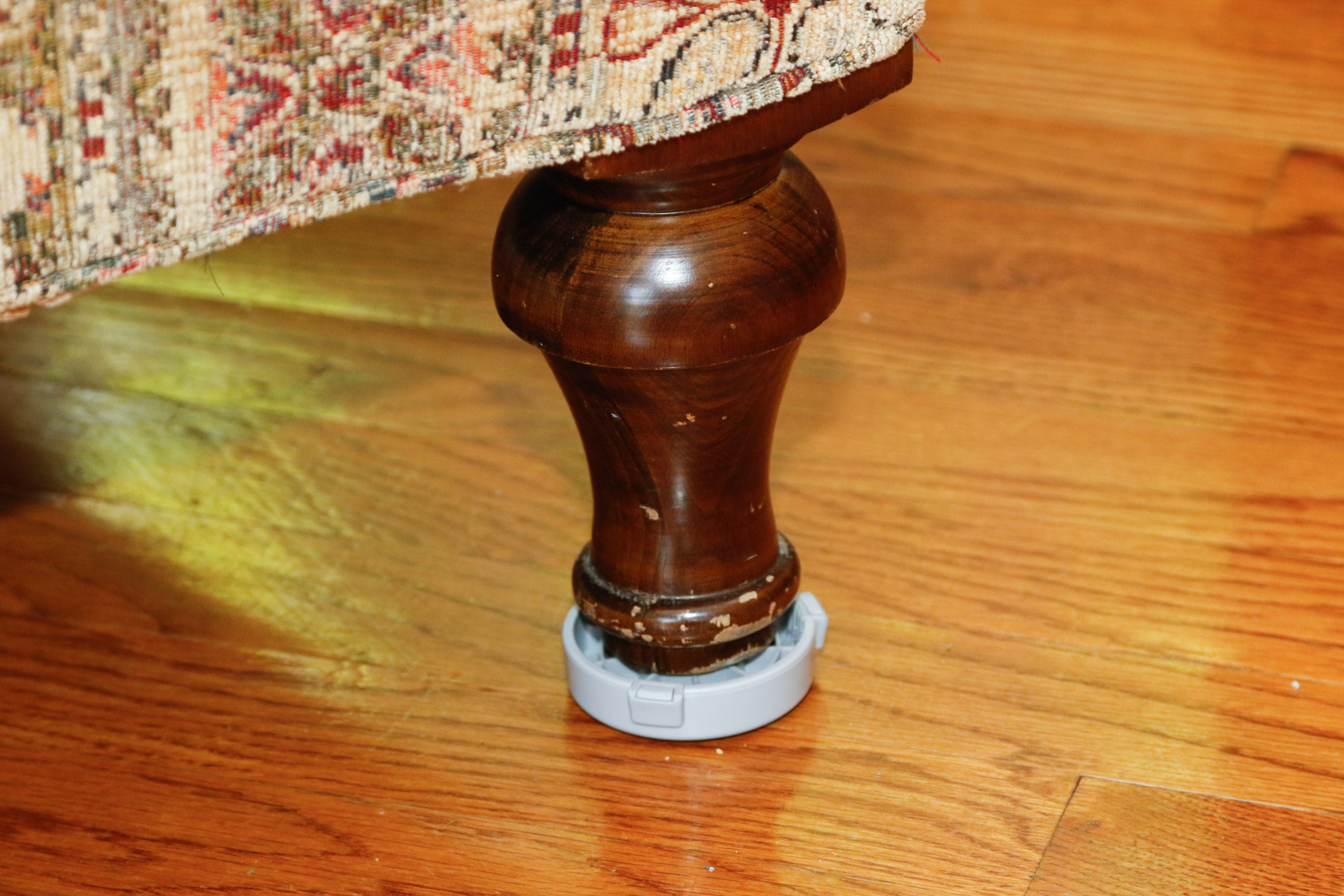 Pembrook Chair Corp. Arm Chair