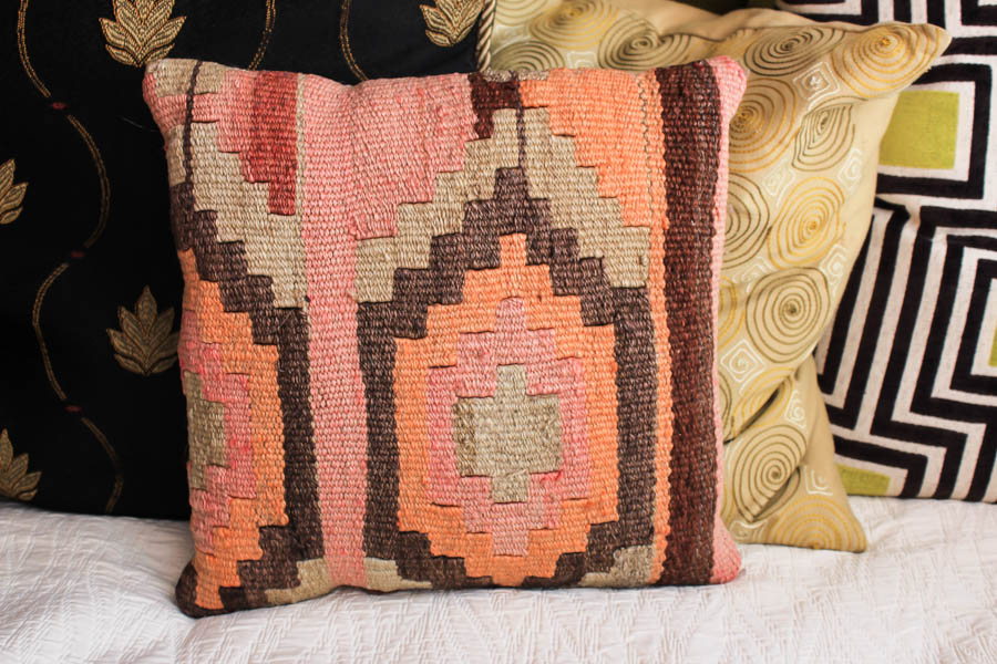 Rattan and Bamboo Day Bed With Decorative Throw Pillows