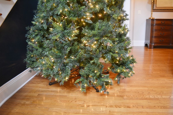 Large Illuminated 12' Yuletide Pine Artificial Christmas Tree