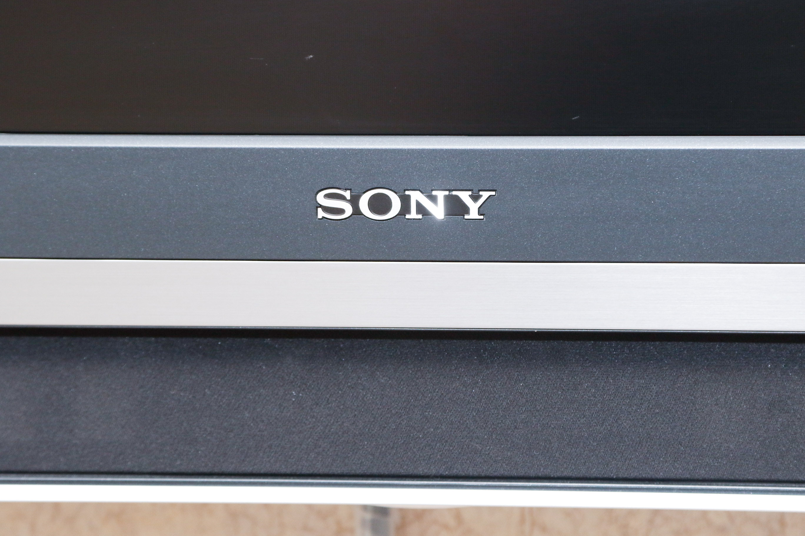 Sony Bravia HDTV With Wall Mount