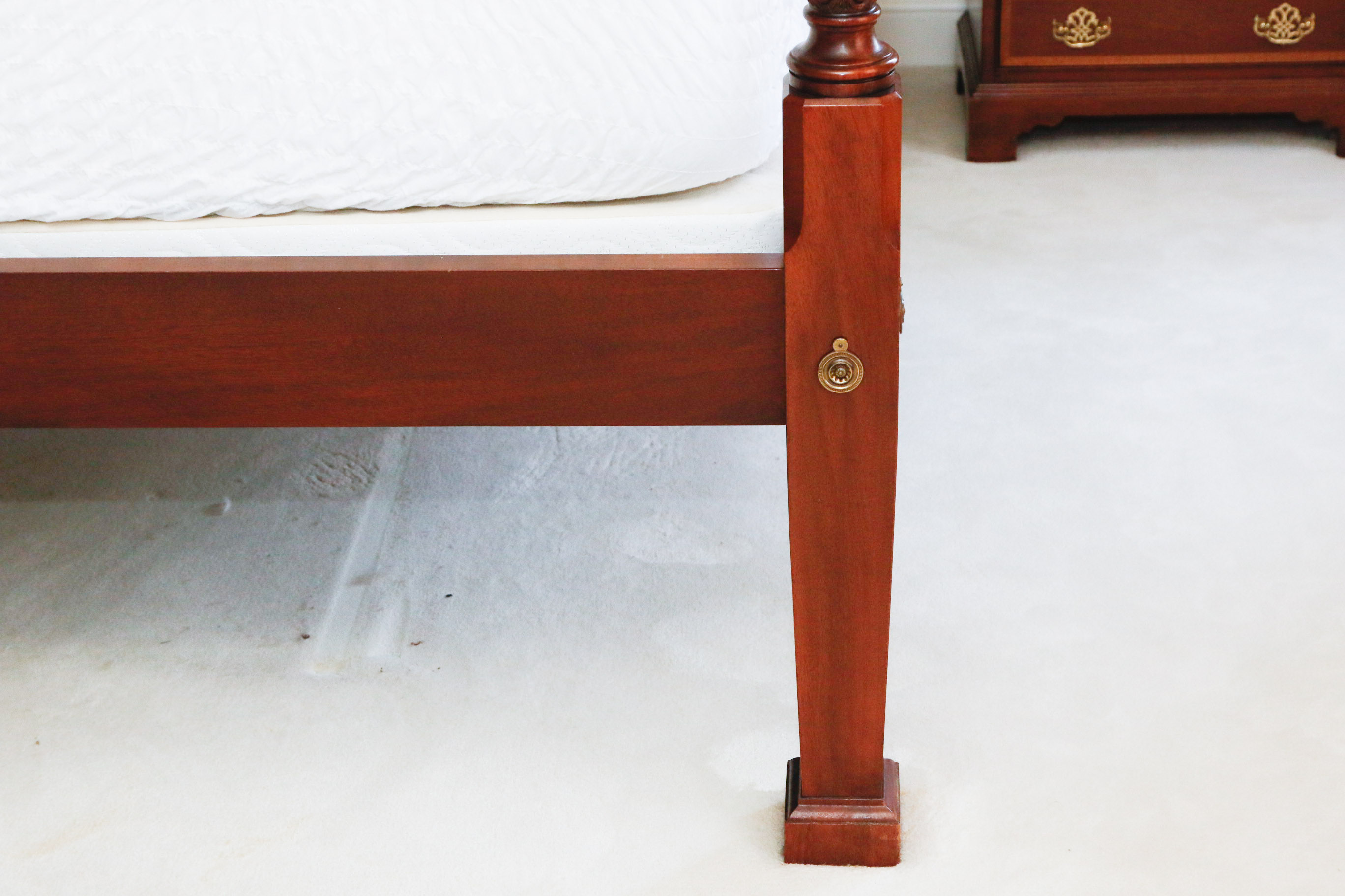 Hickory American Masterpiece Collection Mahogany Poster Bed