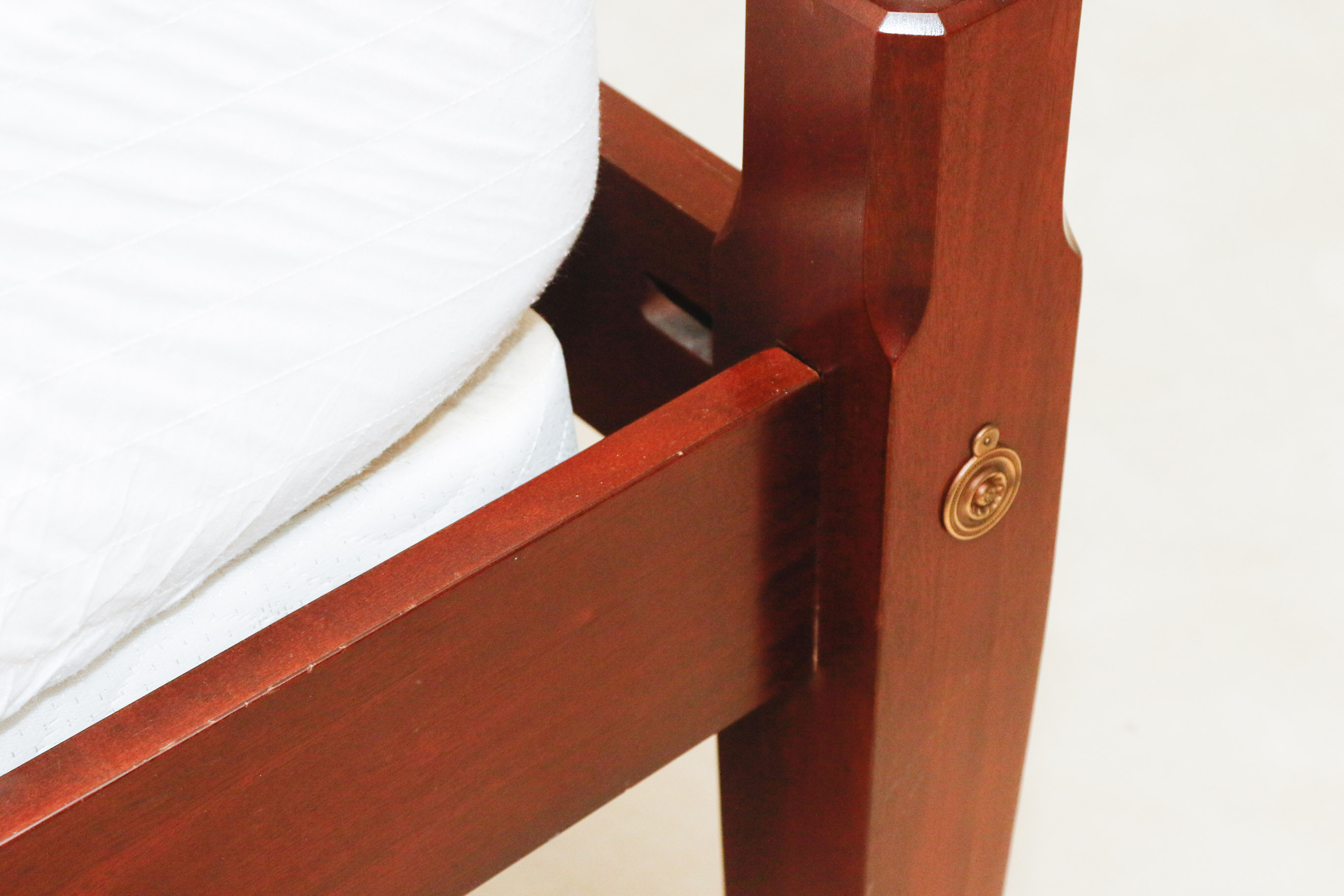 Hickory American Masterpiece Collection Mahogany Poster Bed