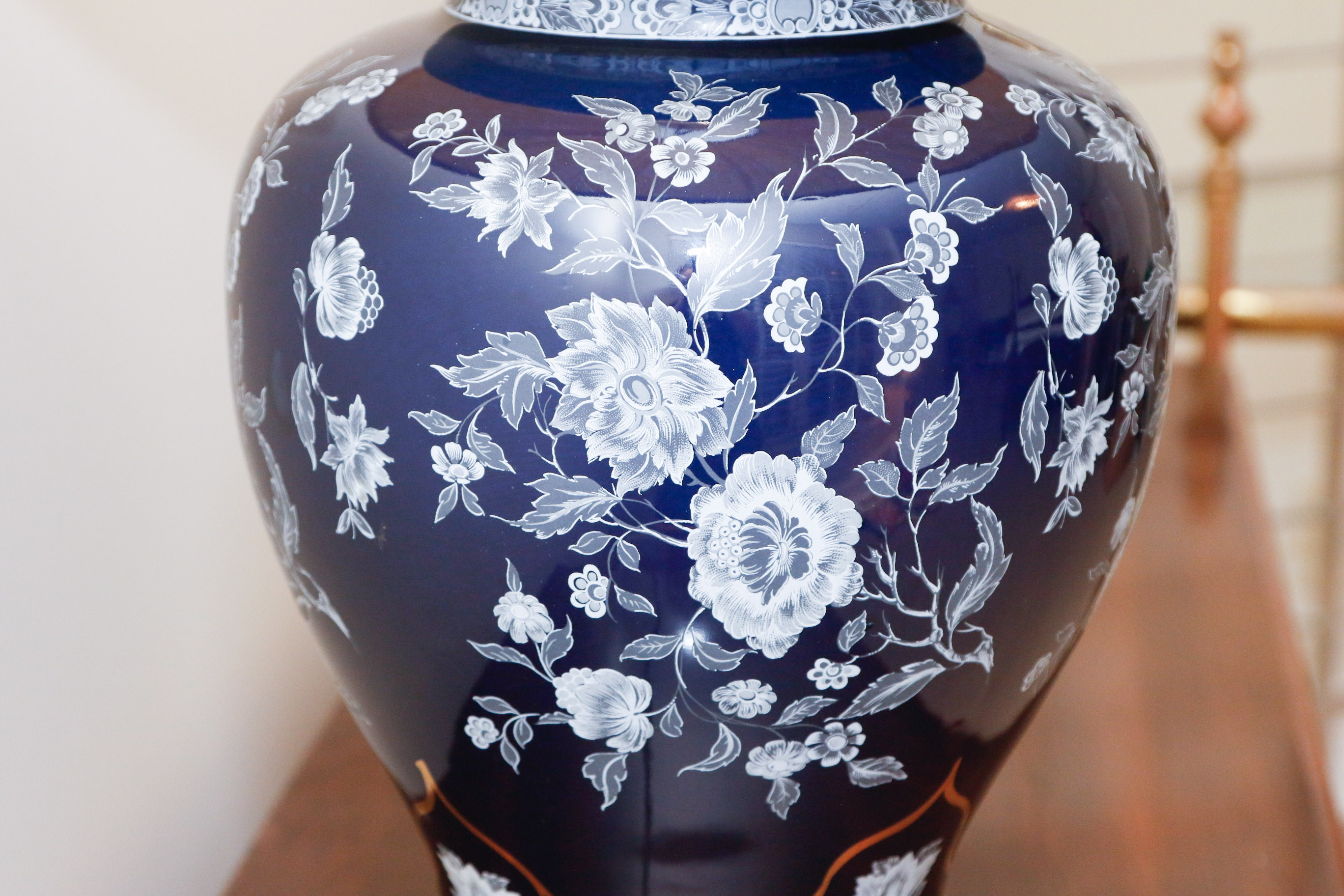 Blue and White Porcelain Table Lamp