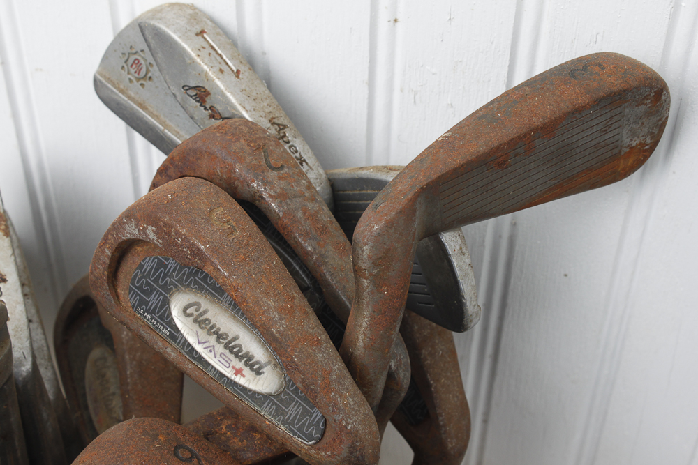 Vintage Georgia Tech Golf Bag And Golf Clubs