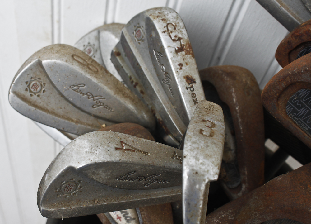 Vintage Georgia Tech Golf Bag And Golf Clubs