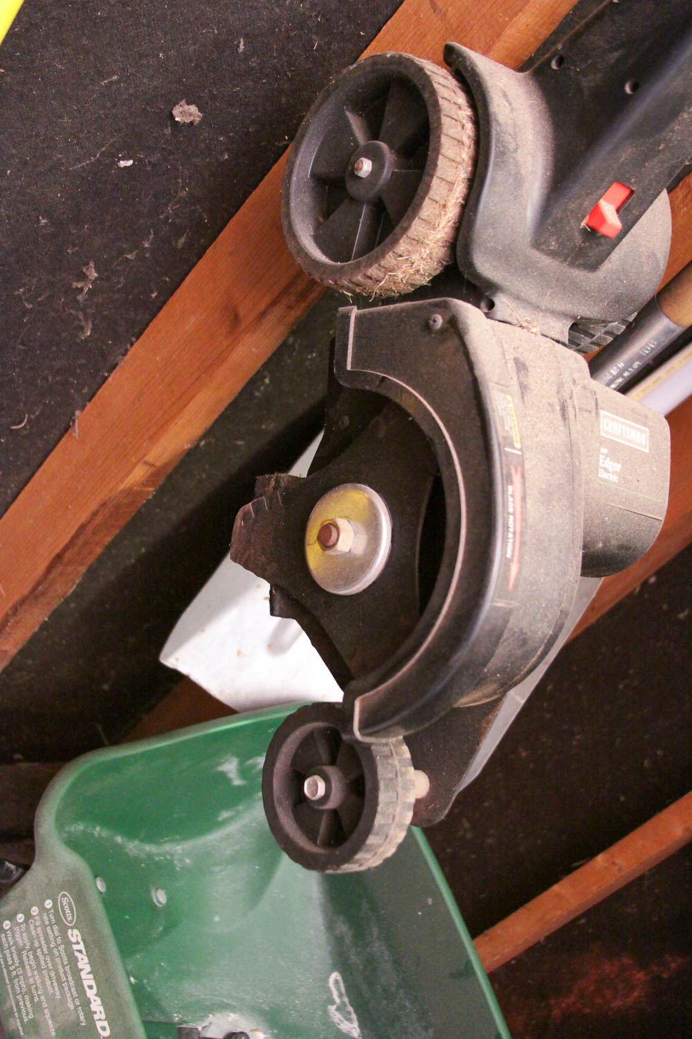 Electric Edge Trimmer