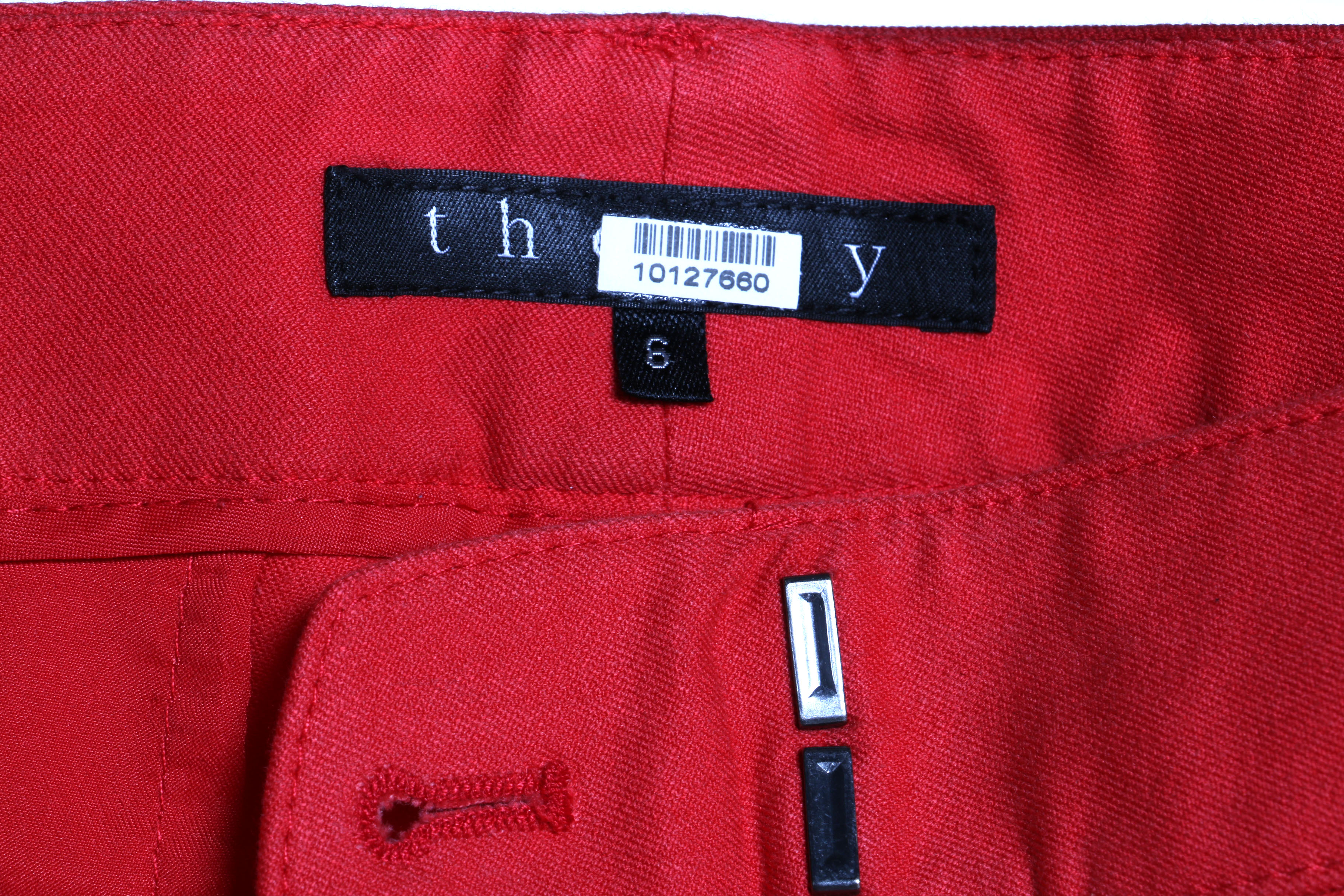 Red Theory Slim Crop Pants