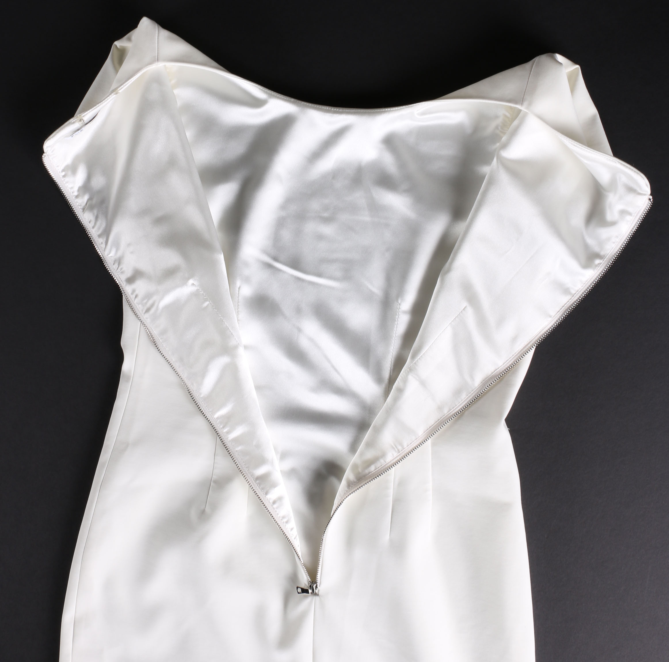 Elie Tahari White Dress