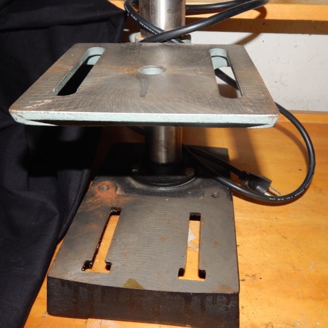 Delta 8" Bench Drill Press