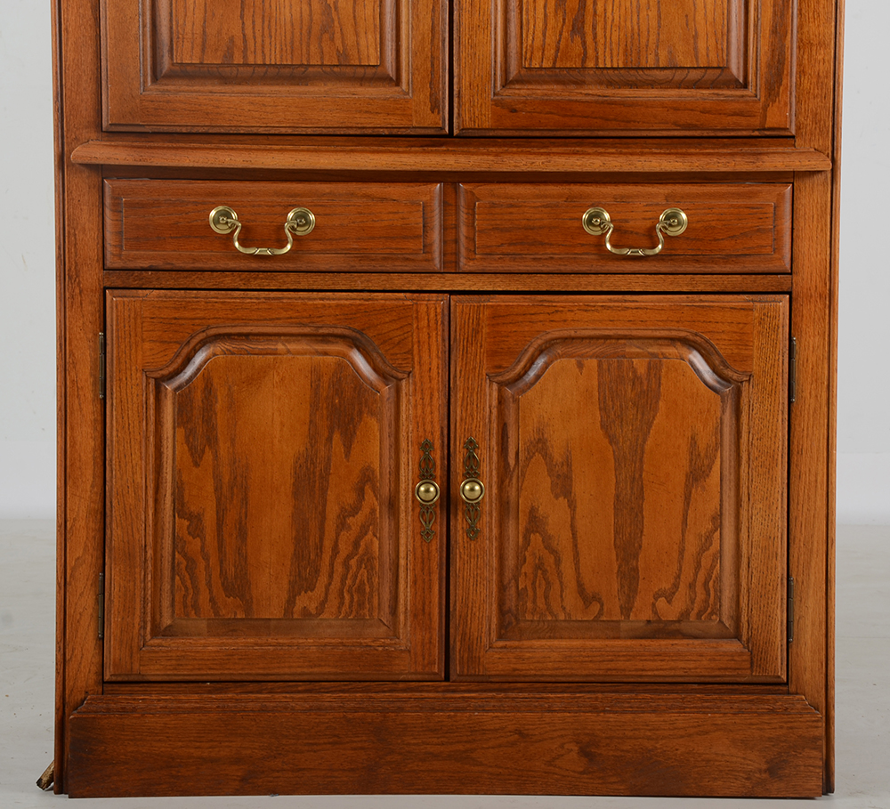 Hooker Furniture Oak Entertainment Armoire