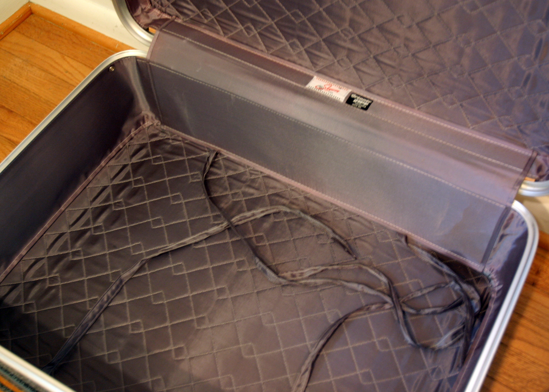 Vintage Skyway Luggage Set