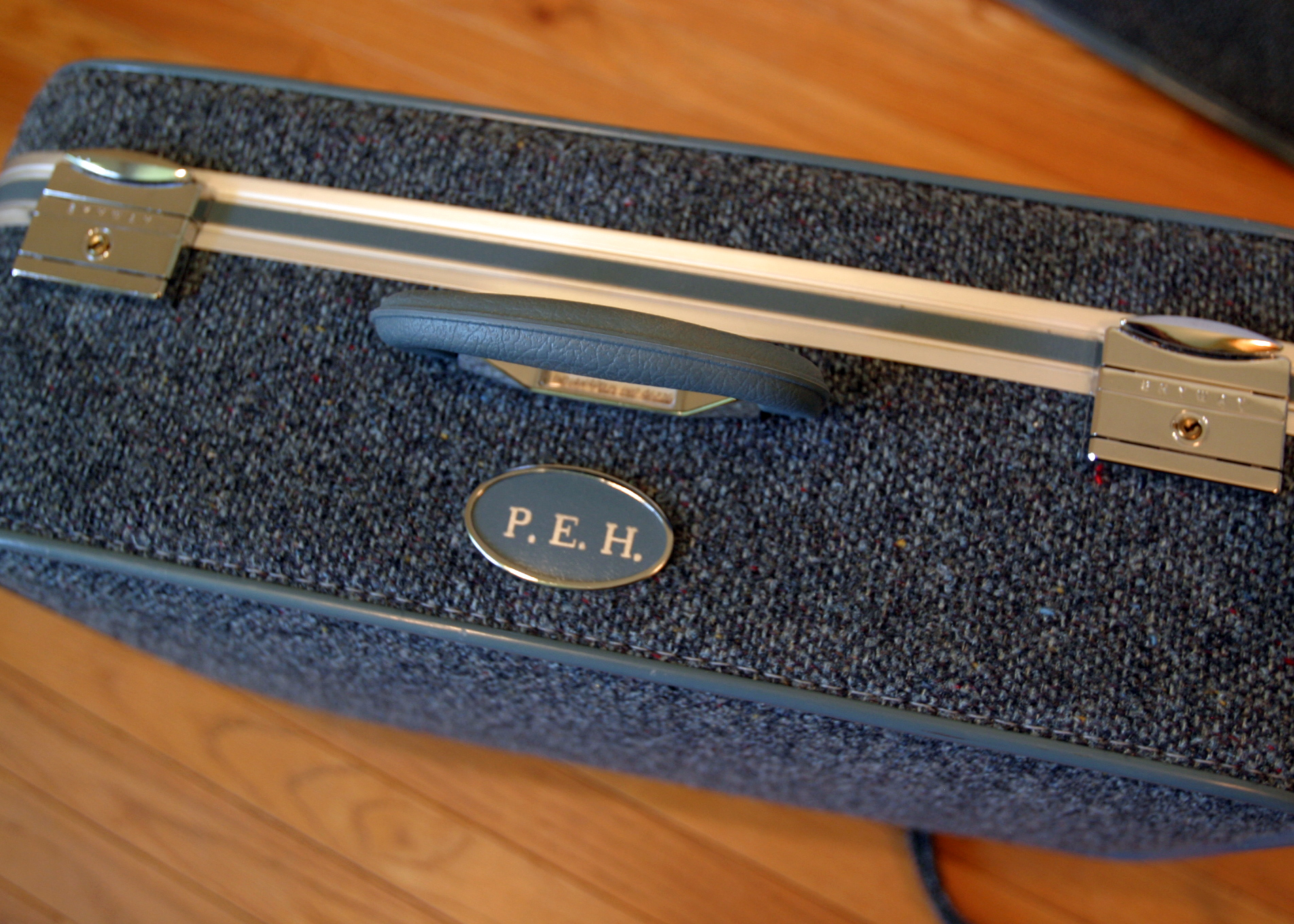 Vintage Skyway Luggage Set