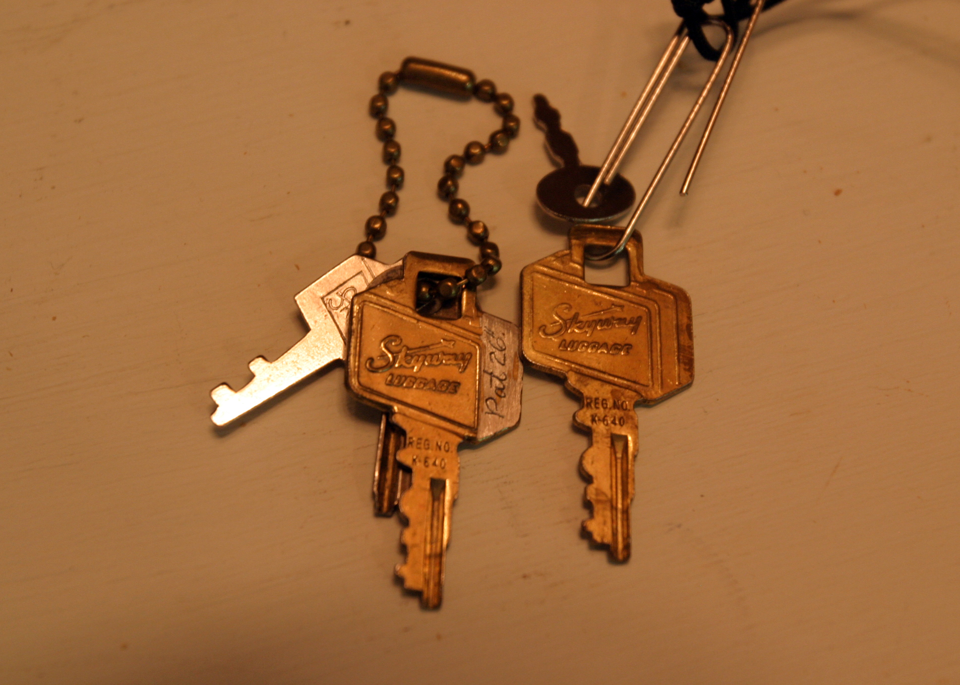 Vintage Skyway Luggage Set