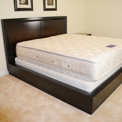 Z Gallerie King Black/Brown Platform Bed