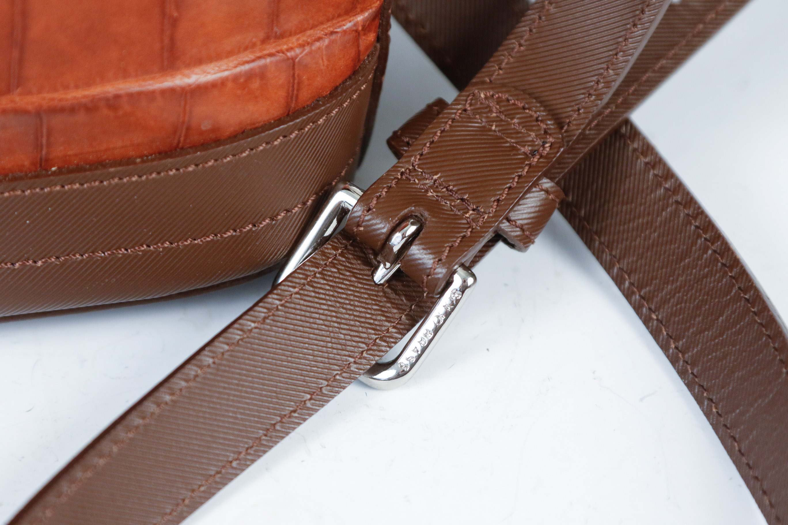 Dooney & Bourke Leather Crossbody Bag